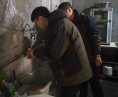 營銷部:弘揚雷鋒精神 供水服務(wù)進社區(qū)
