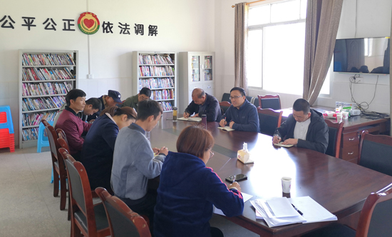 集團(tuán)公司黨委書記、董事長周燕賓一行調(diào)研脫貧攻堅(jiān)工作